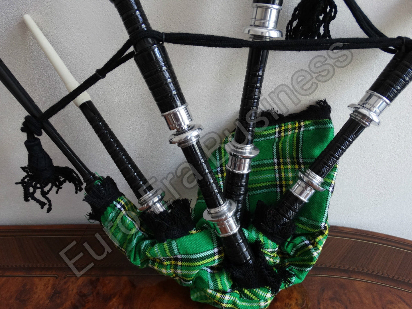 Scottish bagpipe Rosewood full size Starter Package